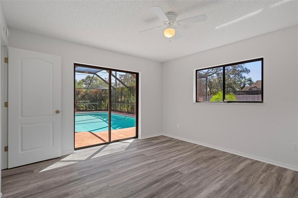 Active With Contract: $337,900 (4 beds, 2 baths, 2141 Square Feet)