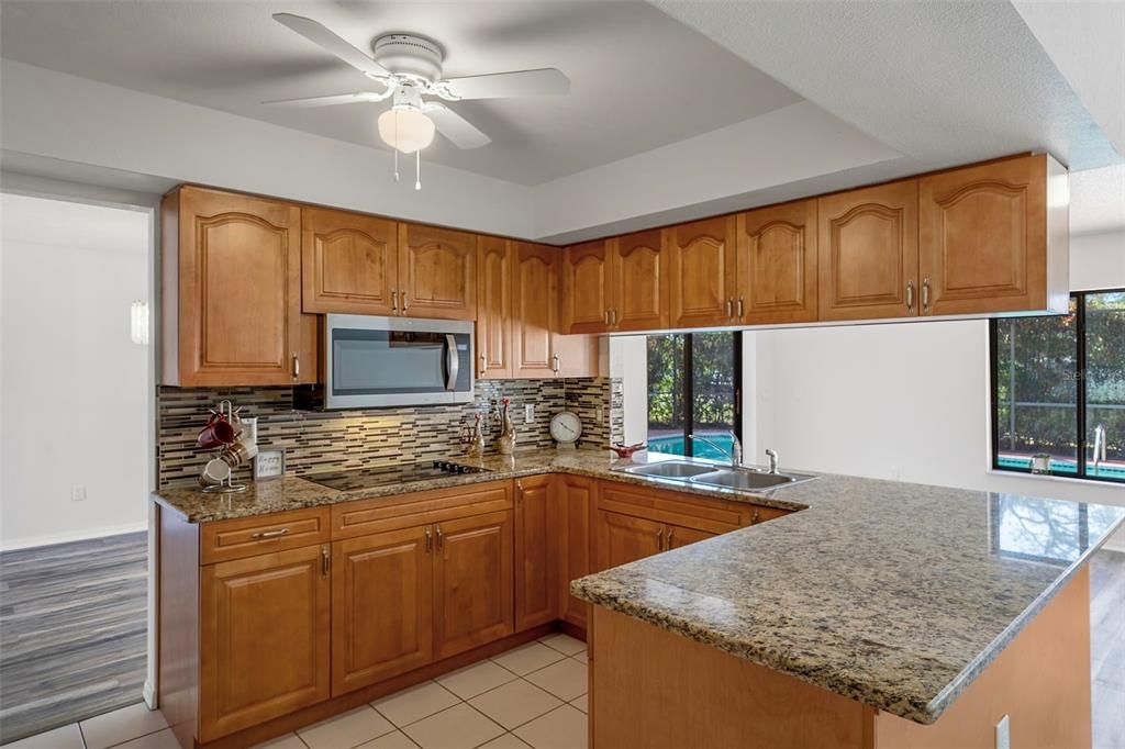 Active With Contract: $337,900 (4 beds, 2 baths, 2141 Square Feet)