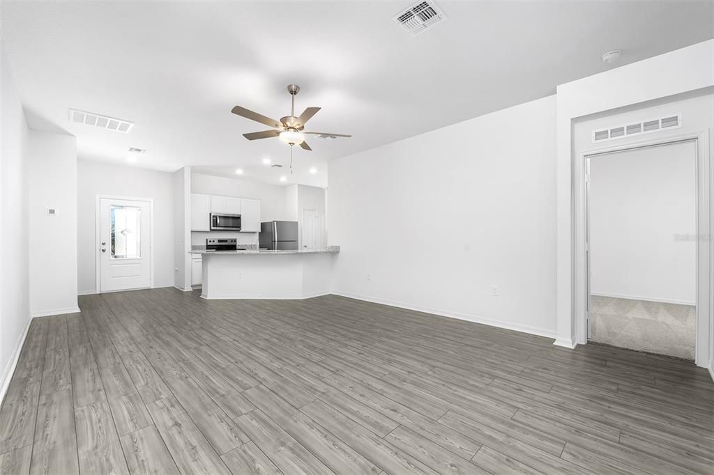 En Venta: $355,900 (3 camas, 2 baños, 1540 Pies cuadrados)