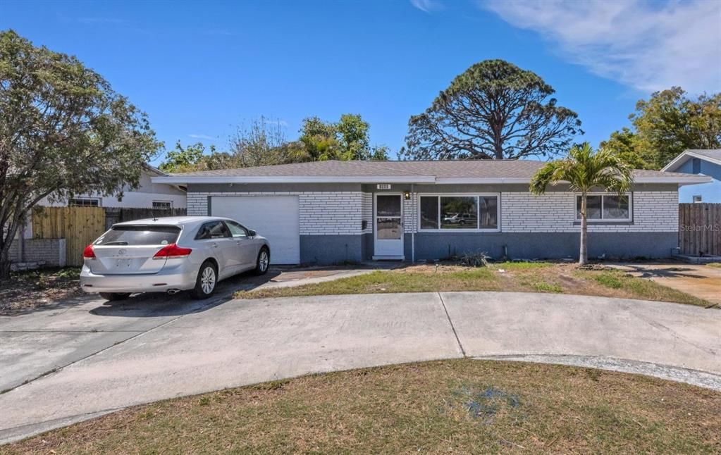 最近售出: $345,000 (4 贝兹, 3 浴室, 1719 平方英尺)