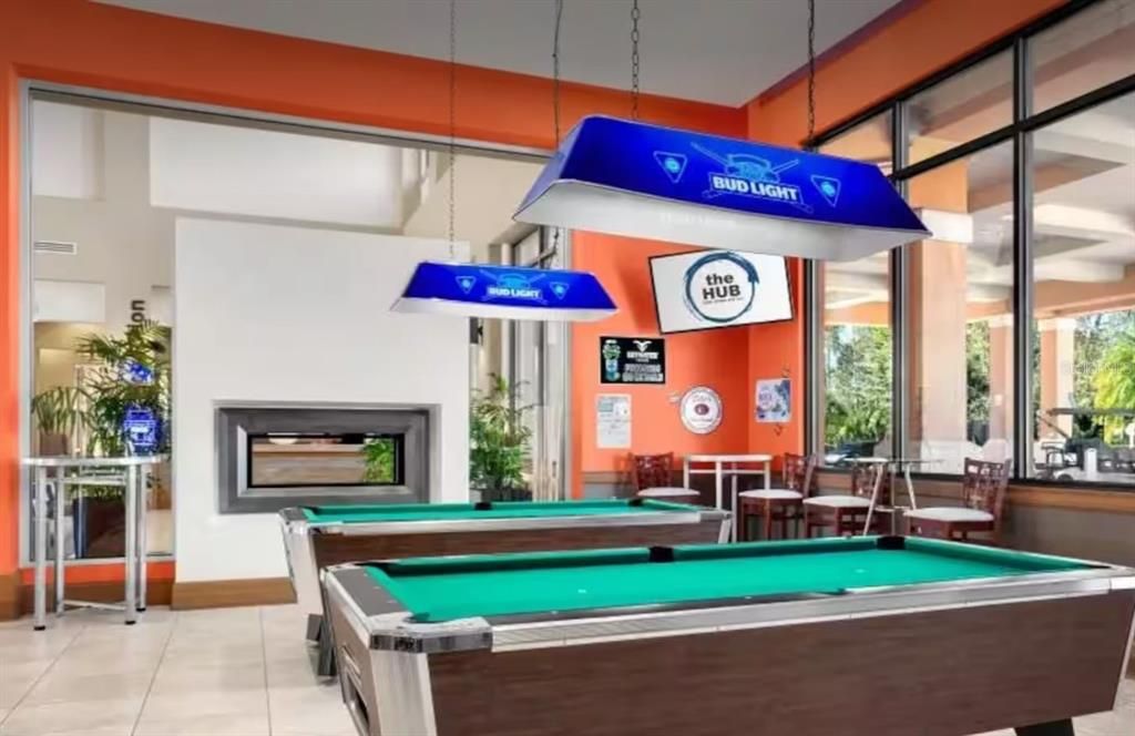 Под контрактом: $298,500 (2 спален, 2 ванн, 1350 Квадратных фут)