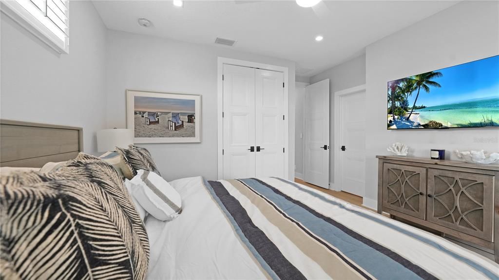 Active With Contract: $1,690,000 (3 beds, 2 baths, 1683 Square Feet)