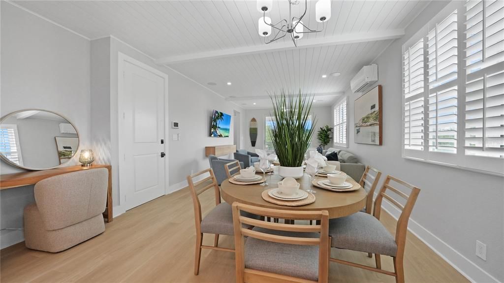 Active With Contract: $1,690,000 (3 beds, 2 baths, 1683 Square Feet)