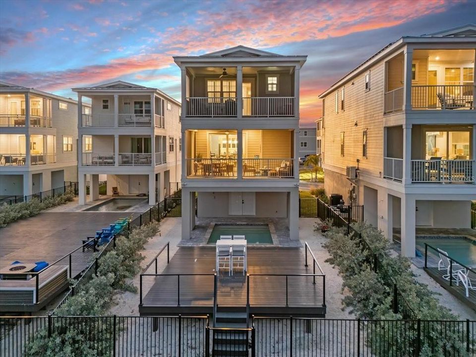 Active With Contract: $1,690,000 (3 beds, 2 baths, 1683 Square Feet)