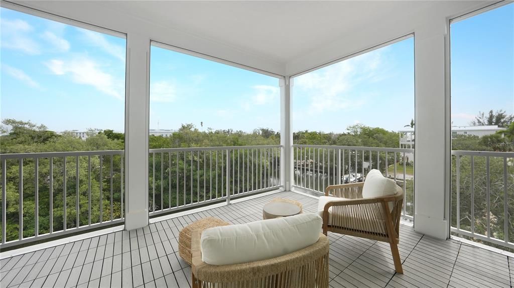 Active With Contract: $1,690,000 (3 beds, 2 baths, 1683 Square Feet)