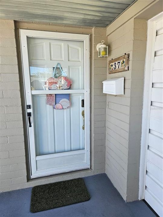 待售: $325,000 (2 贝兹, 1 浴室, 942 平方英尺)