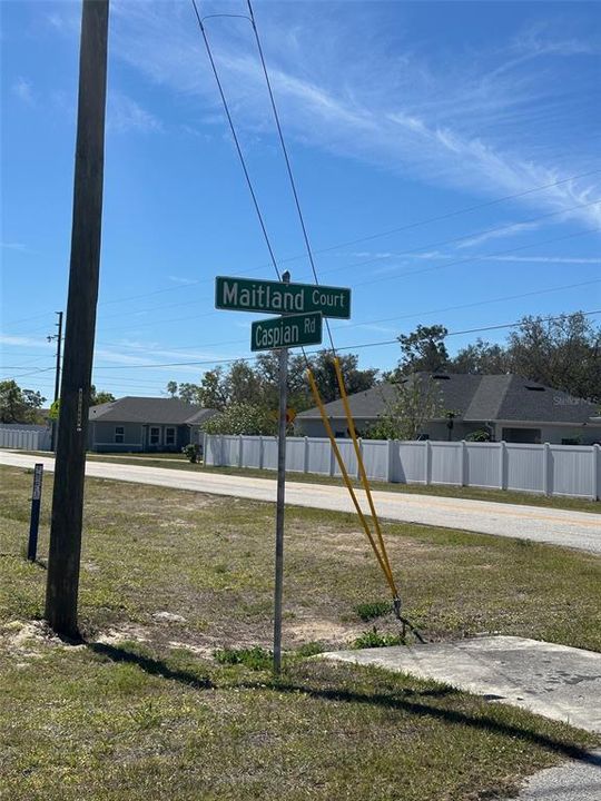 En Venta: $45,450 (0.18 acres)