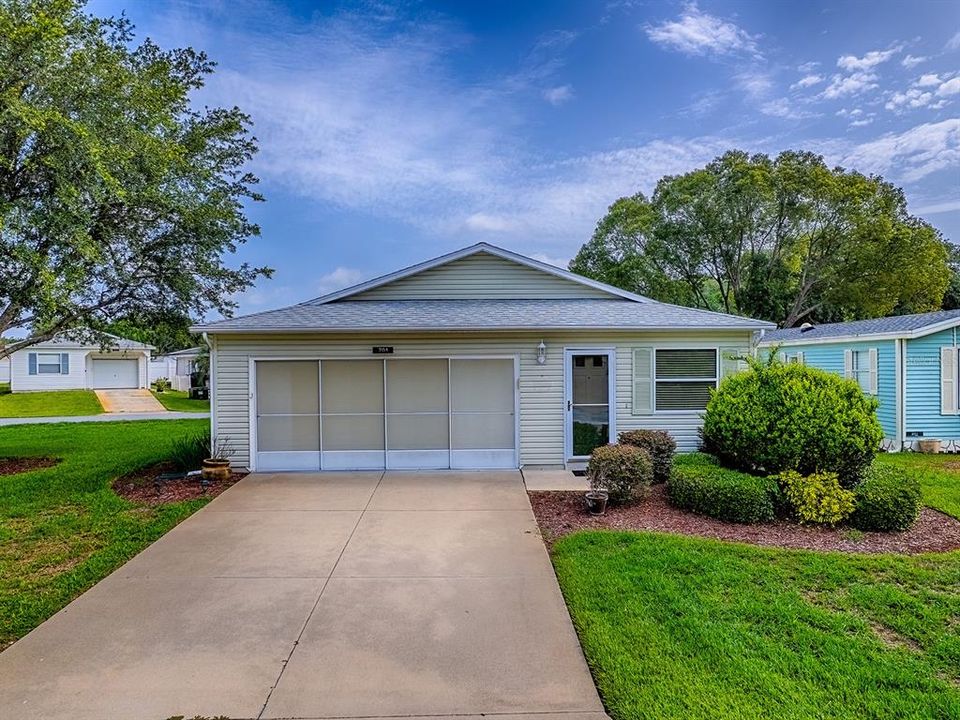 Recently Sold: $157,900 (2 beds, 1 baths, 636 Square Feet)