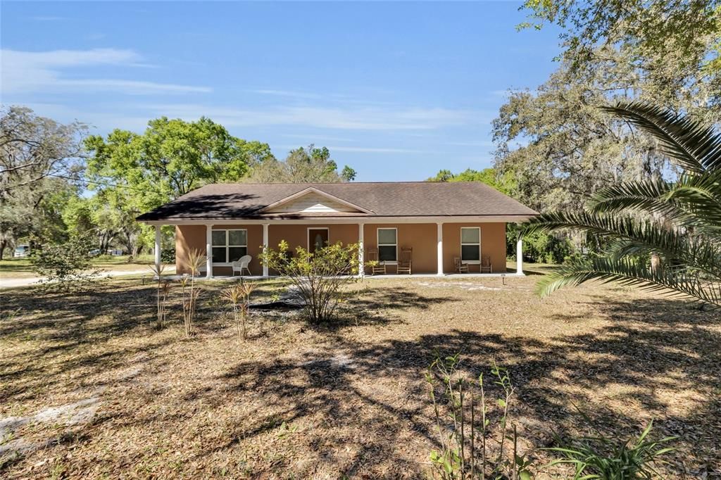 Recently Sold: $500,000 (3 beds, 2 baths, 1600 Square Feet)