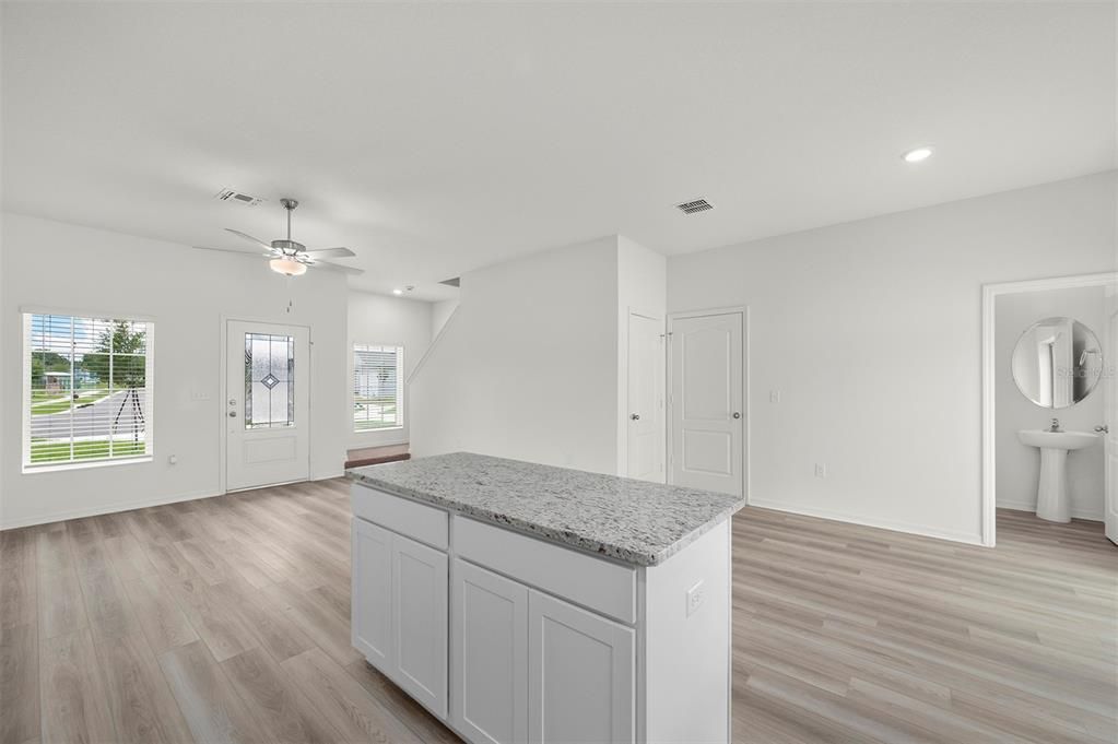 Active With Contract: $343,900 (3 beds, 2 baths, 1505 Square Feet)