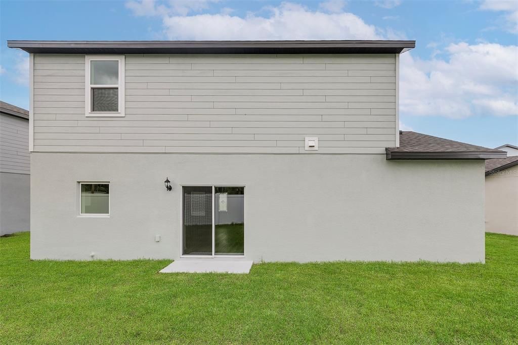 Active With Contract: $343,900 (3 beds, 2 baths, 1505 Square Feet)