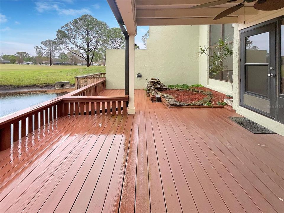 For Sale: $259,000 (2 beds, 2 baths, 1993 Square Feet)