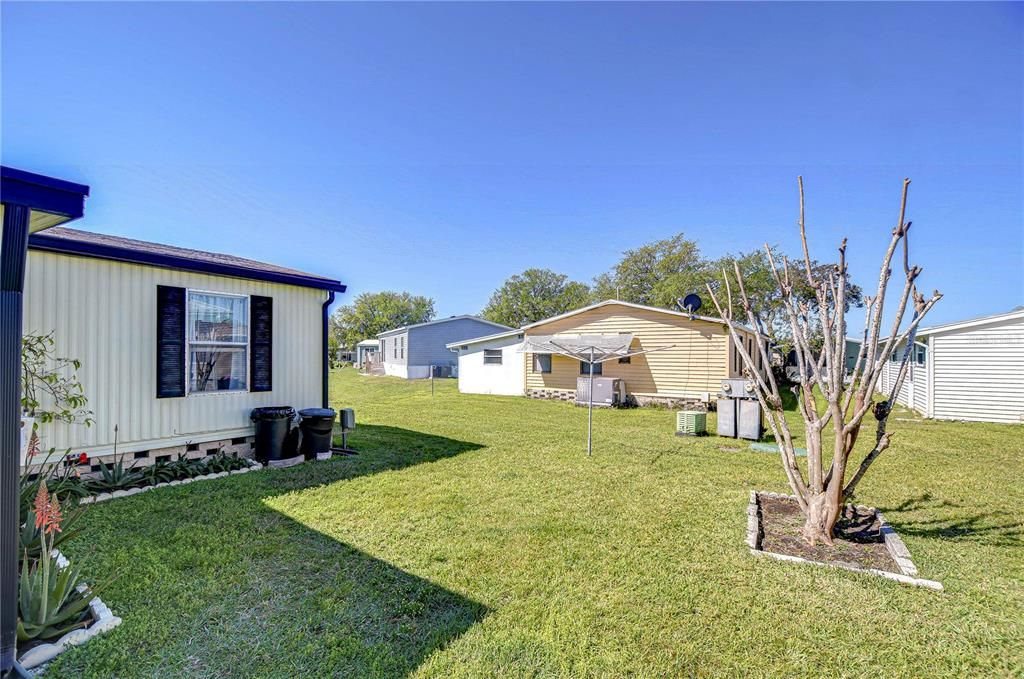 待售: $142,900 (2 贝兹, 2 浴室, 960 平方英尺)