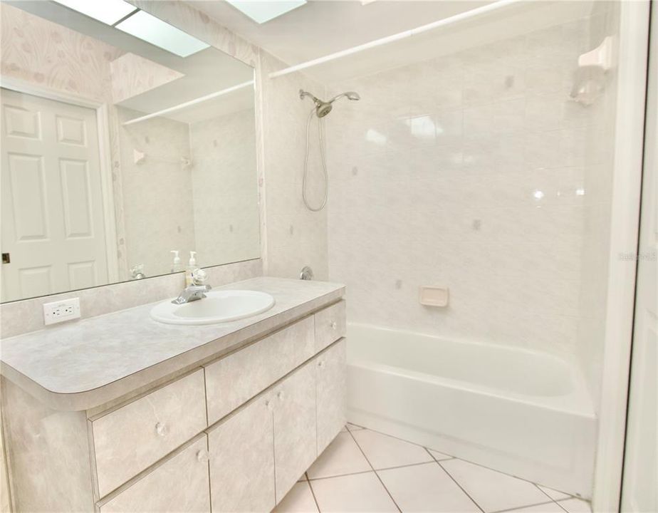 For Sale: $309,500 (2 beds, 2 baths, 1456 Square Feet)