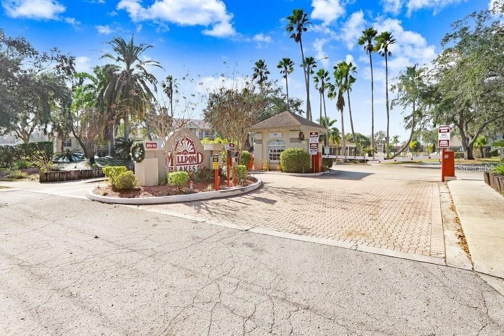 For Sale: $309,500 (2 beds, 2 baths, 1456 Square Feet)