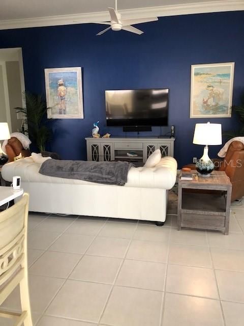 For Rent: $4,700 (3 beds, 2 baths, 2008 Square Feet)