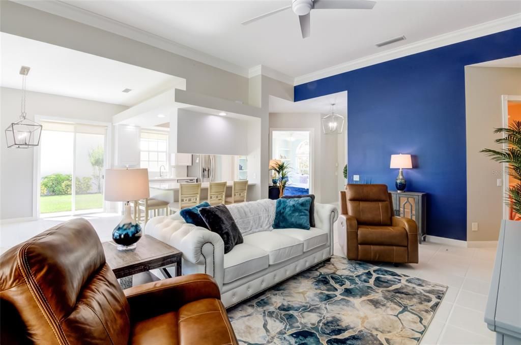 For Rent: $4,700 (3 beds, 2 baths, 2008 Square Feet)