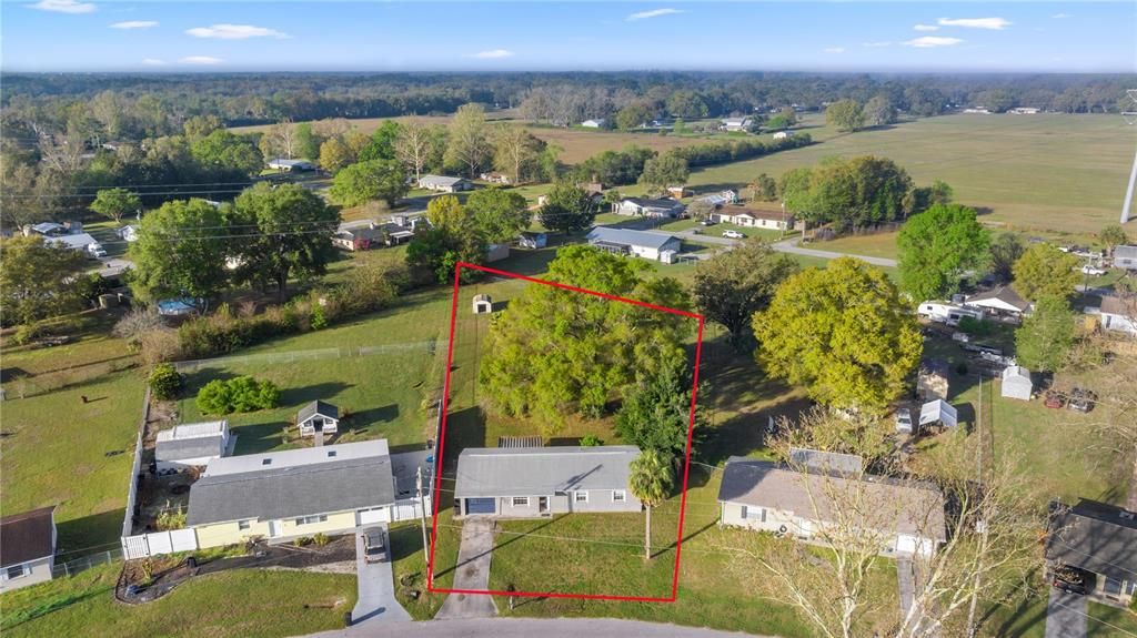 Recently Sold: $205,000 (3 beds, 2 baths, 1040 Square Feet)