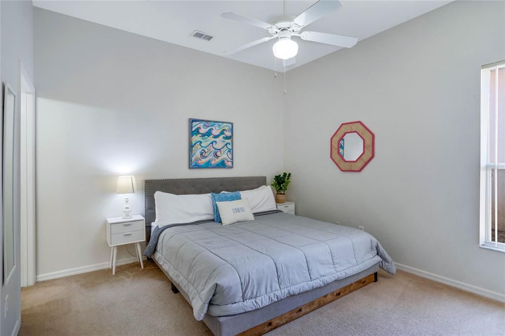 En Venta: $424,900 (4 camas, 3 baños, 1895 Pies cuadrados)