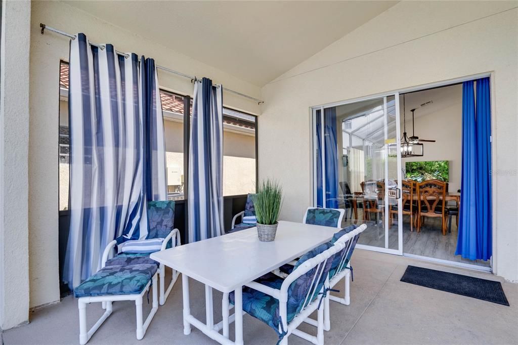 En Venta: $424,900 (4 camas, 3 baños, 1895 Pies cuadrados)