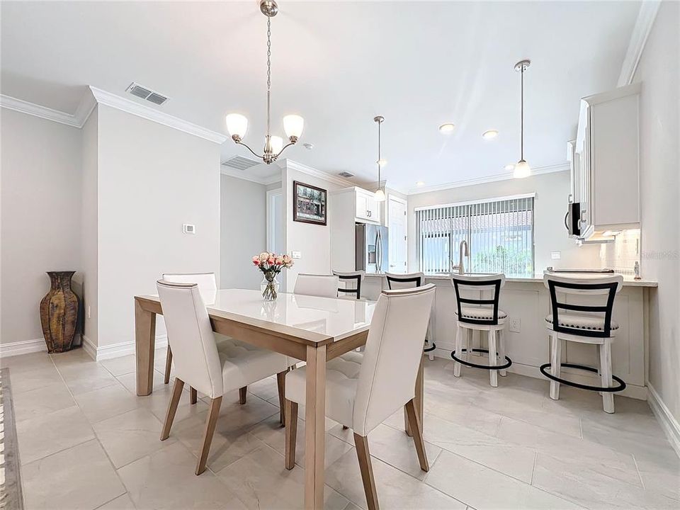 En Venta: $425,000 (2 camas, 2 baños, 1544 Pies cuadrados)