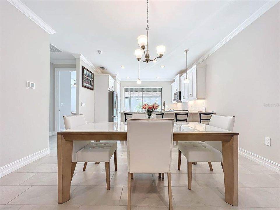 En Venta: $425,000 (2 camas, 2 baños, 1544 Pies cuadrados)