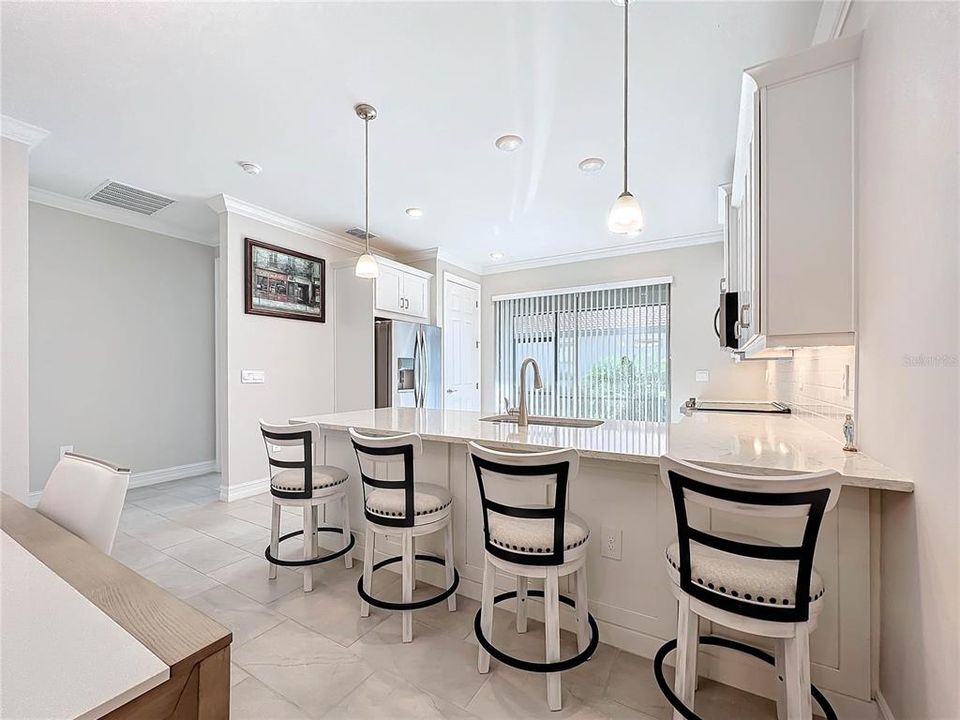 En Venta: $425,000 (2 camas, 2 baños, 1544 Pies cuadrados)