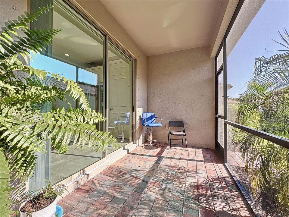 En Venta: $425,000 (2 camas, 2 baños, 1544 Pies cuadrados)