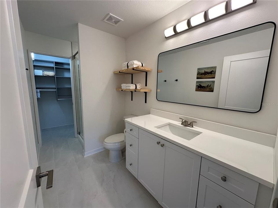 For Rent: $4,950 (3 beds, 2 baths, 1274 Square Feet)