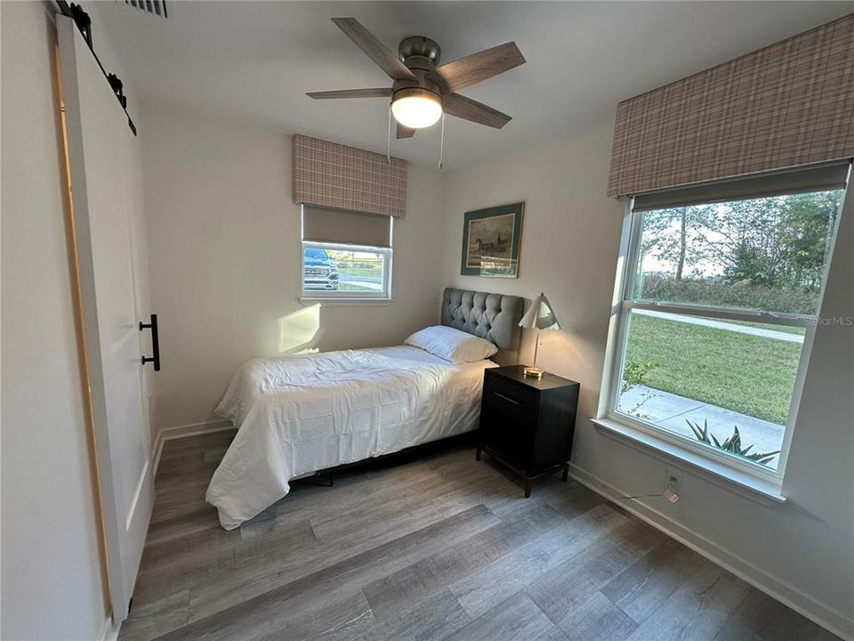 For Rent: $4,950 (3 beds, 2 baths, 1274 Square Feet)