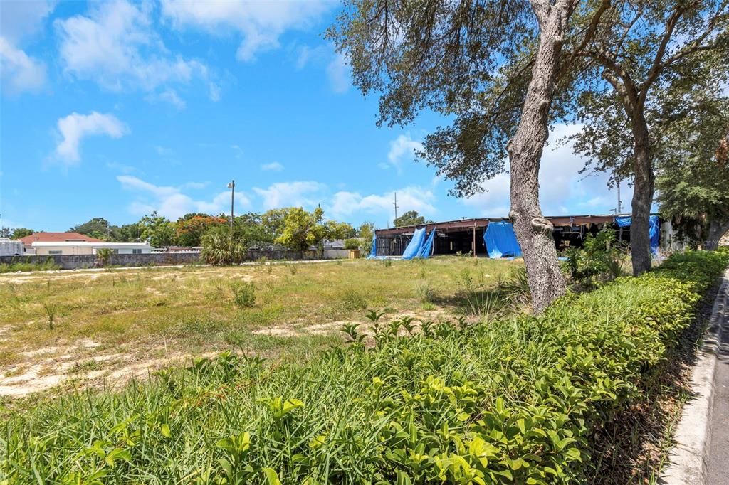 For Sale: $2,450,000 (1.50 acres)