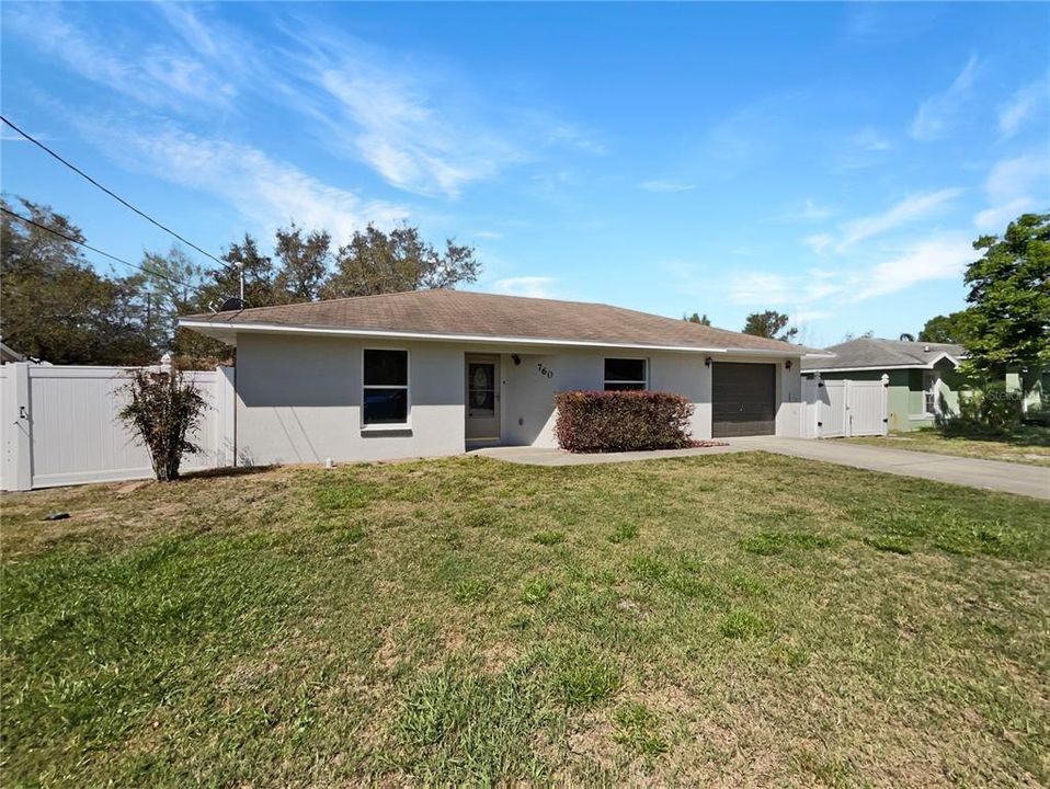 最近售出: $276,000 (3 贝兹, 2 浴室, 1177 平方英尺)