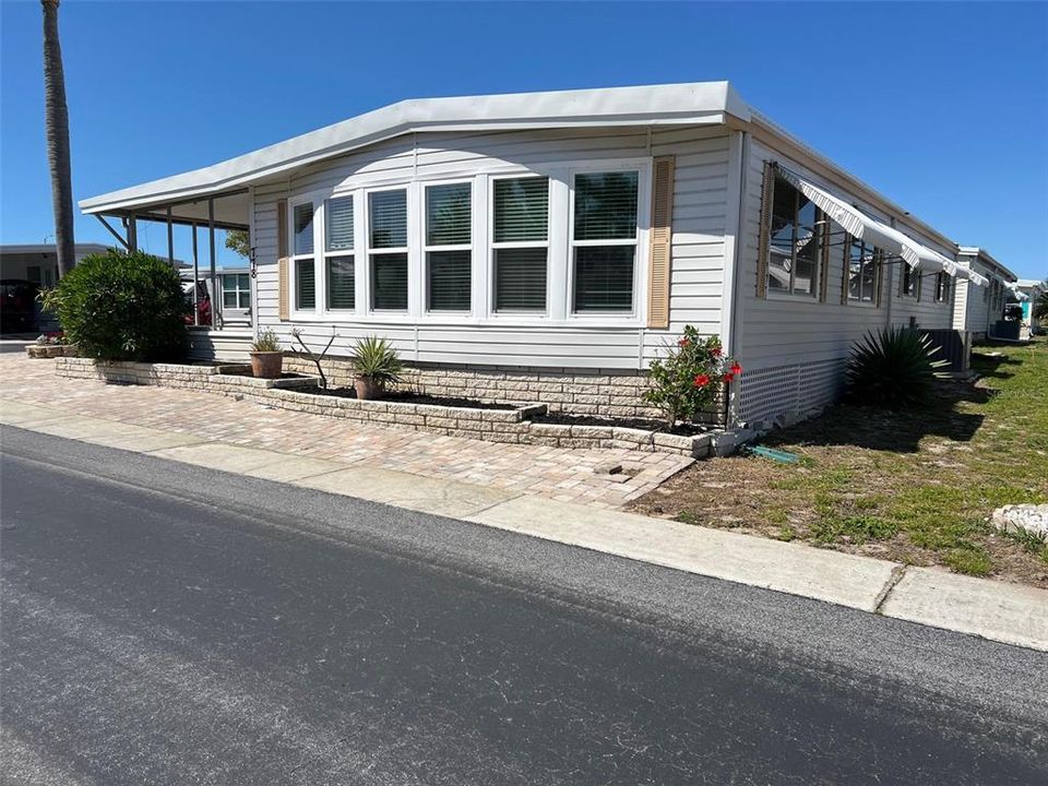 На продажу: $174,000 (2 спален, 2 ванн, 1296 Квадратных фут)