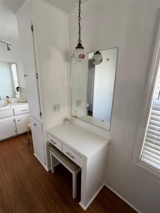 На продажу: $174,000 (2 спален, 2 ванн, 1296 Квадратных фут)