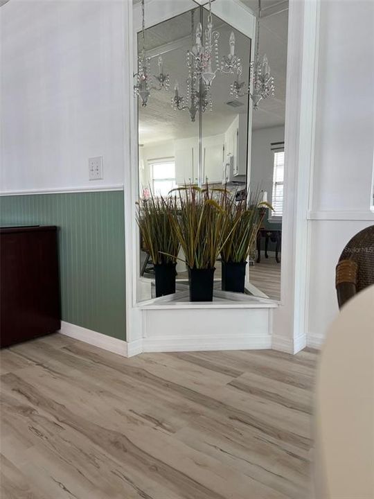 На продажу: $174,000 (2 спален, 2 ванн, 1296 Квадратных фут)