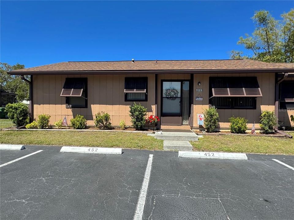 Recently Sold: $250,000 (2 beds, 2 baths, 931 Square Feet)