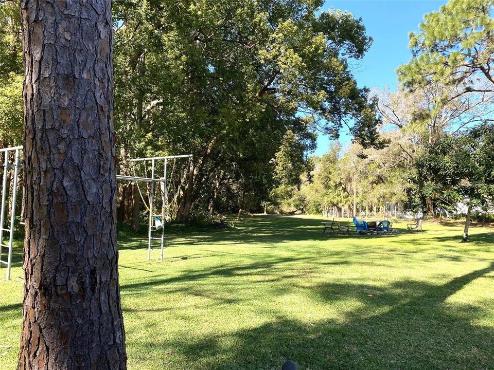 Active With Contract: $399,900 (3 beds, 2 baths, 1222 Square Feet)