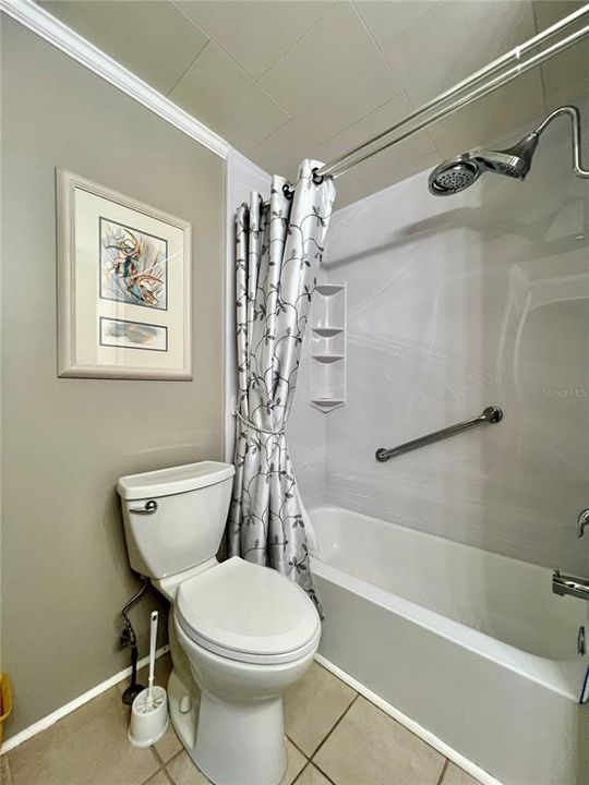 待售: $169,900 (2 贝兹, 2 浴室, 984 平方英尺)