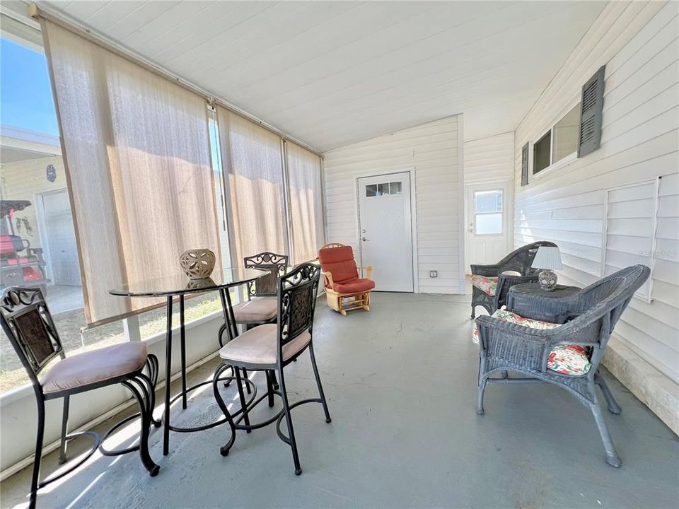 待售: $169,900 (2 贝兹, 2 浴室, 984 平方英尺)