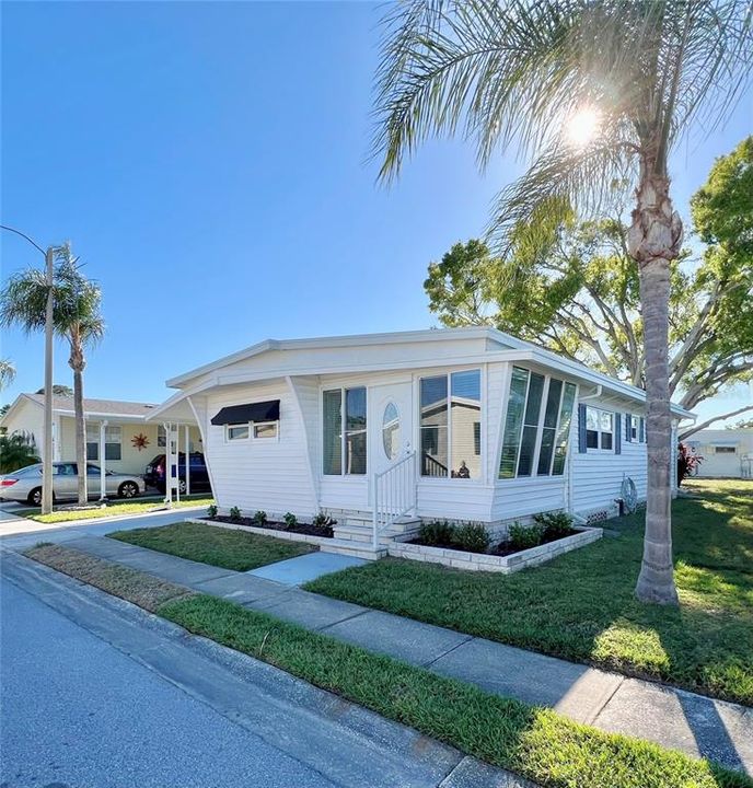 待售: $169,900 (2 贝兹, 2 浴室, 984 平方英尺)