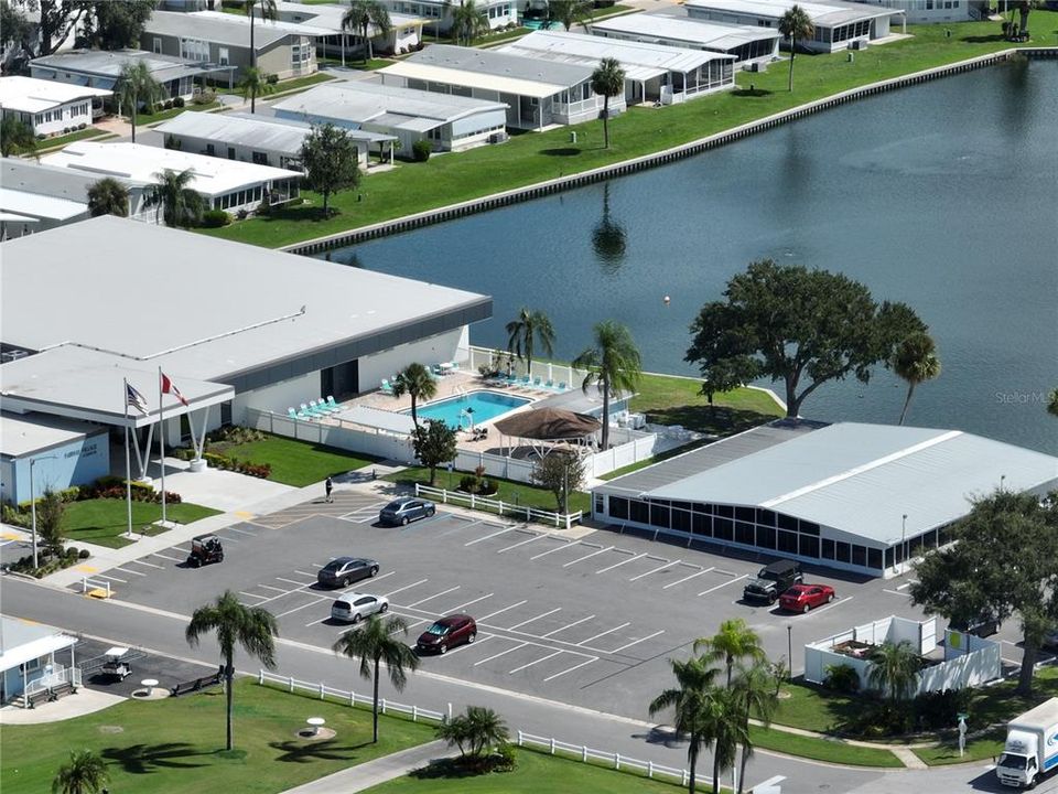 待售: $169,900 (2 贝兹, 2 浴室, 984 平方英尺)