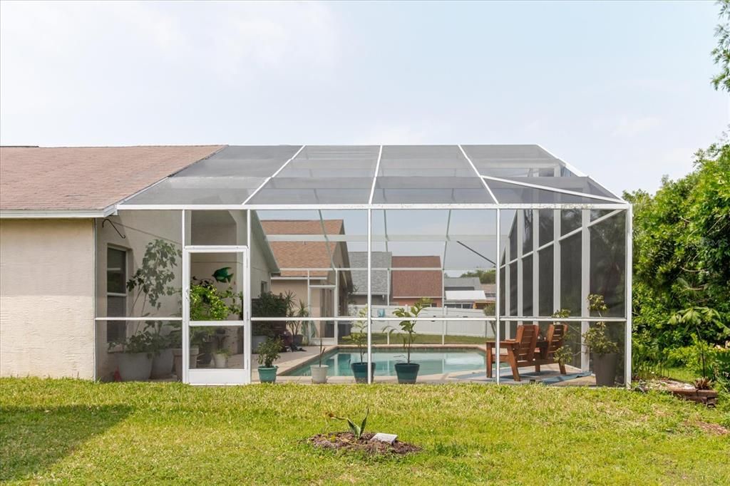 For Sale: $389,900 (4 beds, 3 baths, 1850 Square Feet)