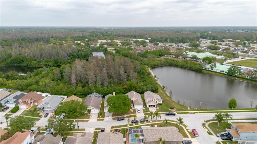 For Sale: $389,900 (4 beds, 3 baths, 1850 Square Feet)