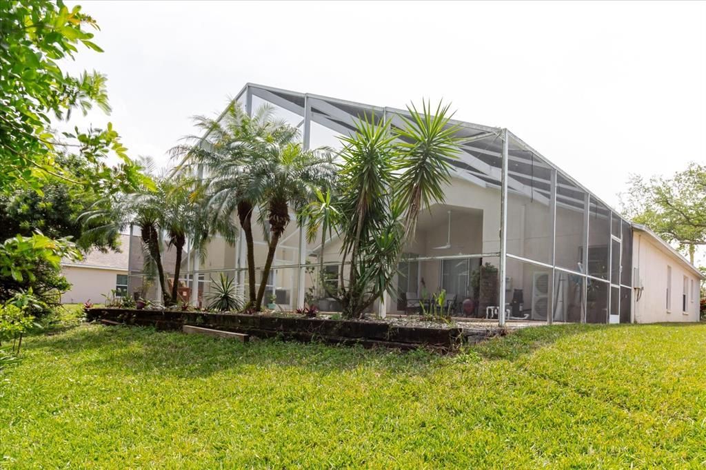 For Sale: $389,900 (4 beds, 3 baths, 1850 Square Feet)