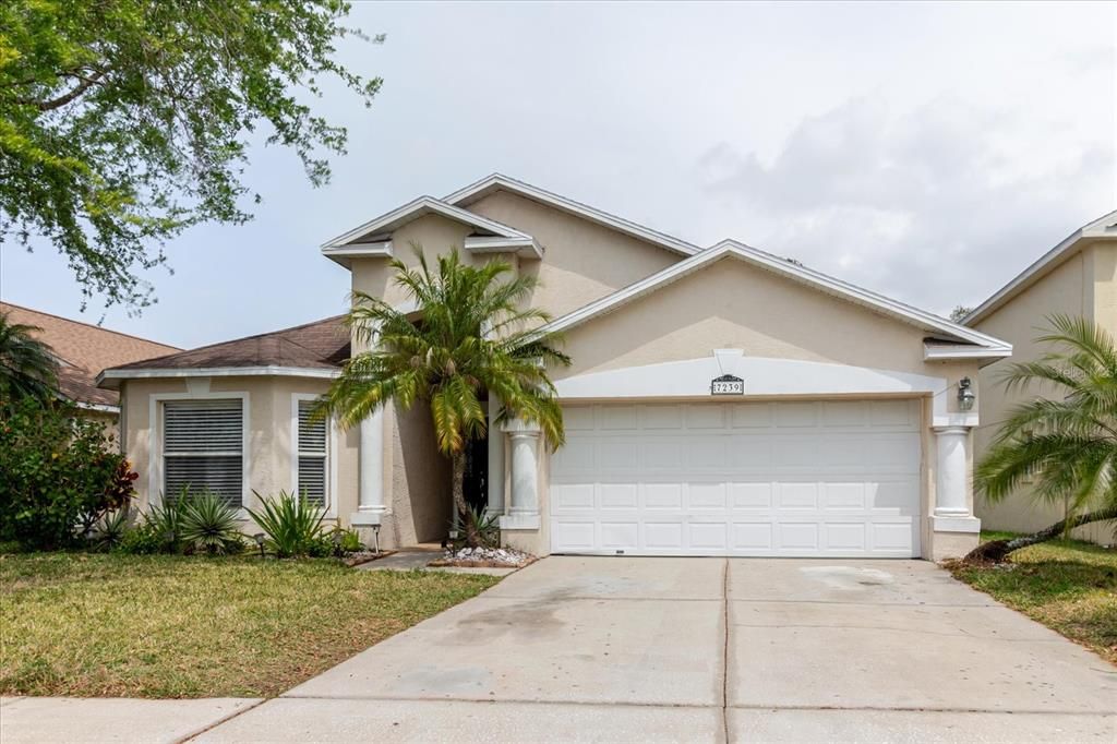 For Sale: $389,900 (4 beds, 3 baths, 1850 Square Feet)