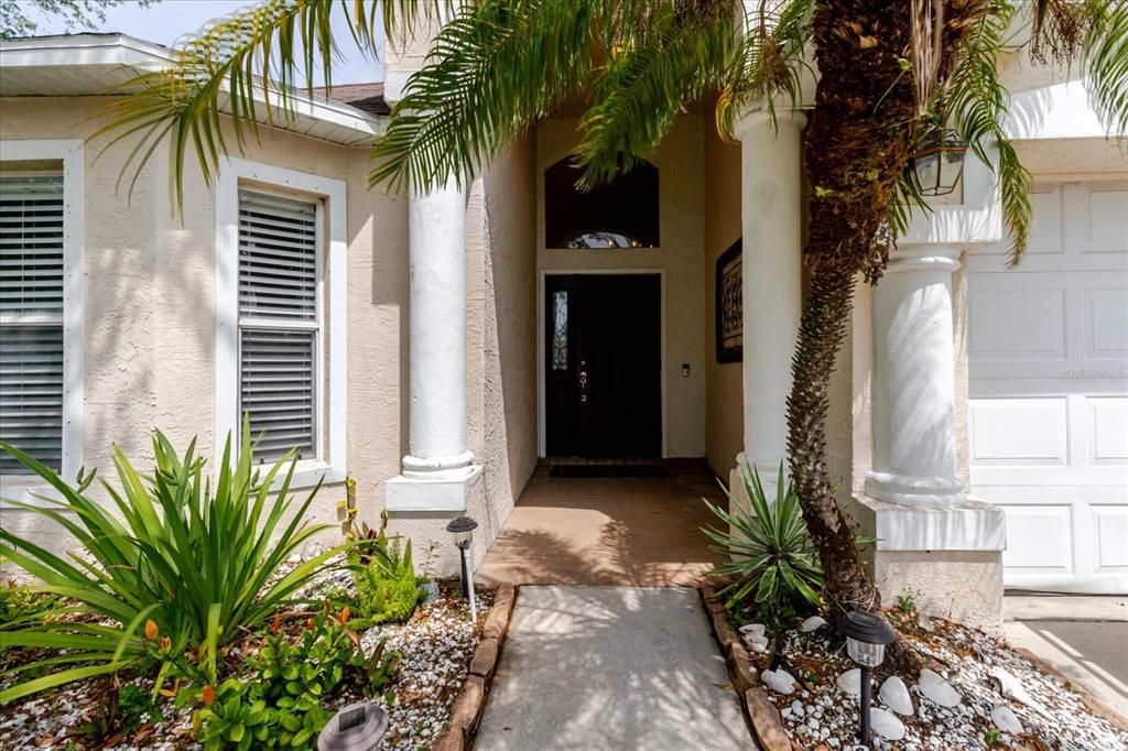 For Sale: $389,900 (4 beds, 3 baths, 1850 Square Feet)