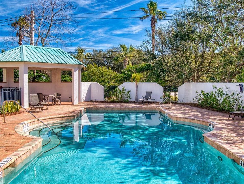 待售: $482,000 (3 贝兹, 2 浴室, 1526 平方英尺)