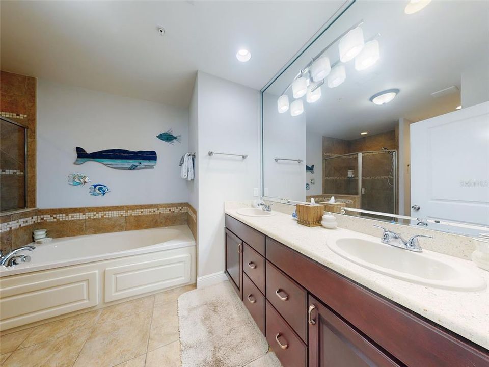 待售: $482,000 (3 贝兹, 2 浴室, 1526 平方英尺)