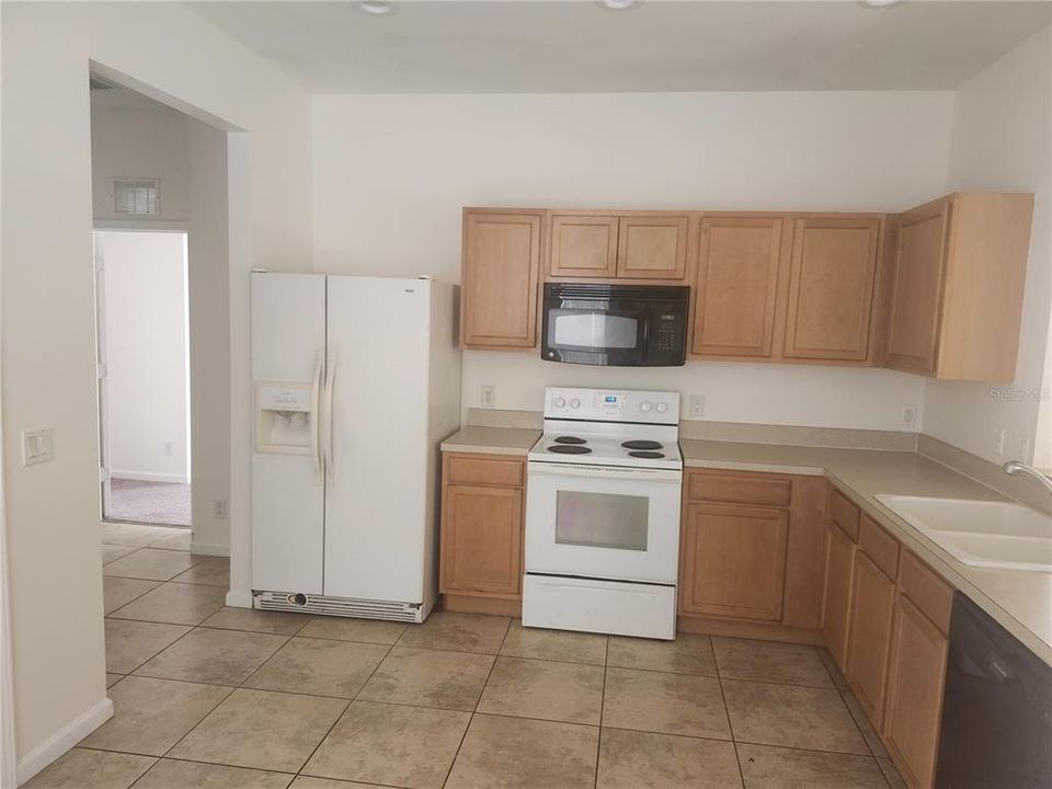 En Venta: $267,000 (3 camas, 2 baños, 1260 Pies cuadrados)