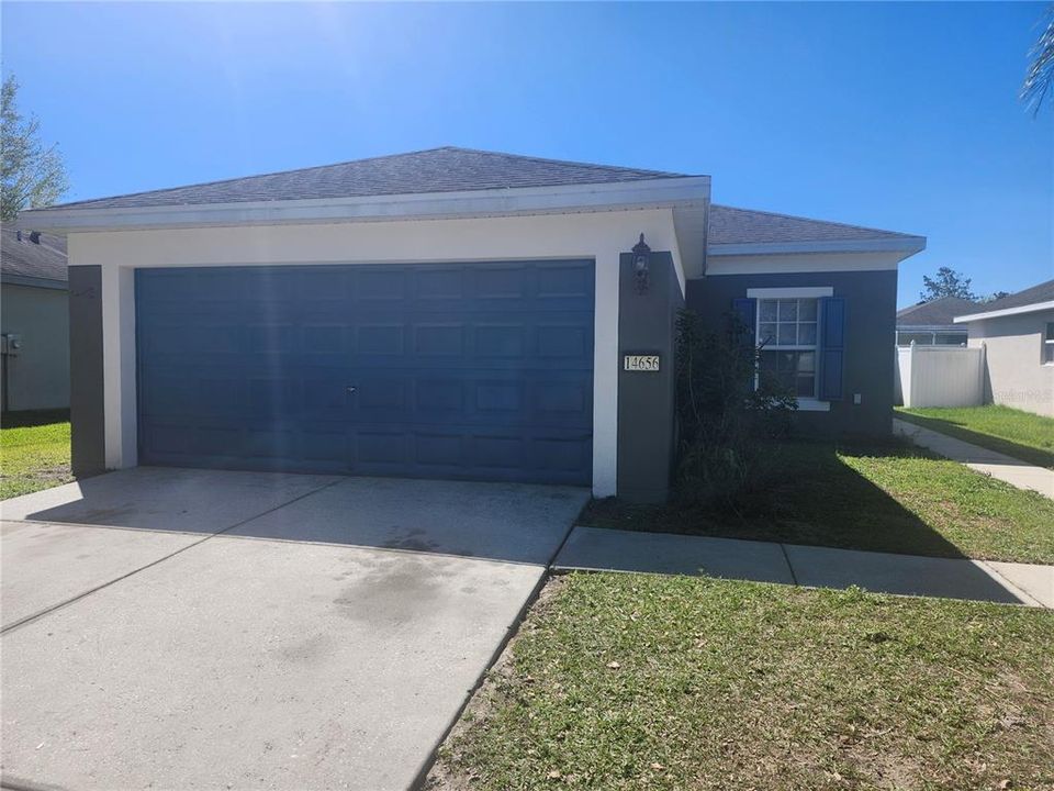 En Venta: $267,000 (3 camas, 2 baños, 1260 Pies cuadrados)